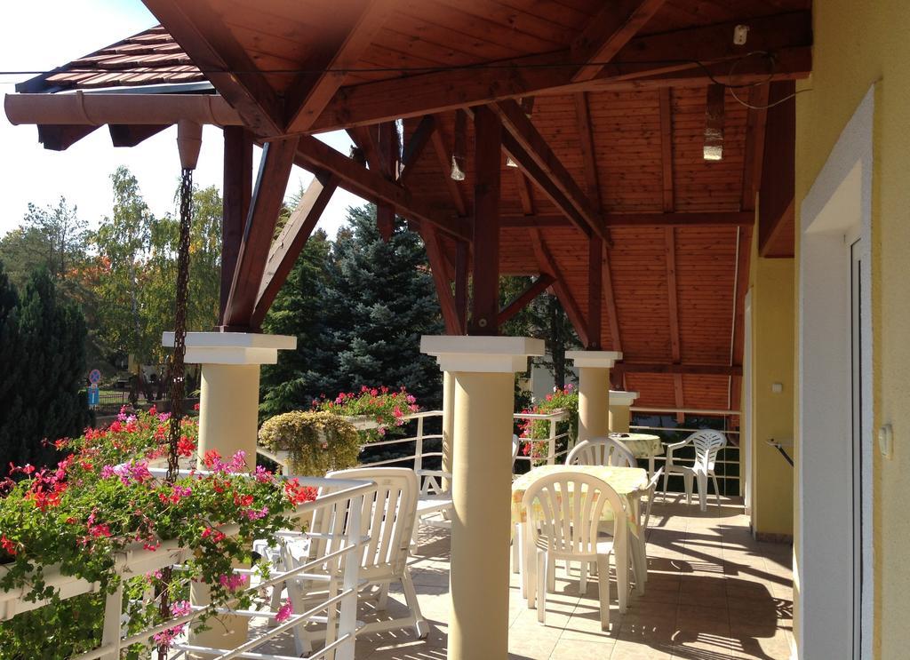 Villa Natalia Hévíz Extérieur photo